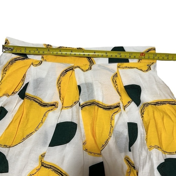 ChicWish Lemon Print A-Line Full Circle
Skirt Lined Small Poly Cotton Small NWT - Picture 4 of 8